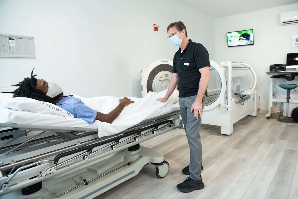 What is Hyperbaric Oxygen Therapy Used for?